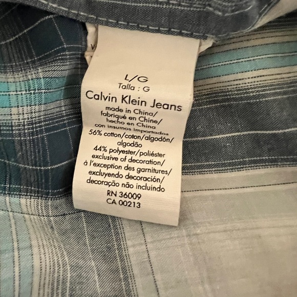 Men’s Calvin Klein Large Button Down Checkered Shirt in Blue - Picture 8 of 13